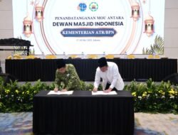 Teken MoU dengan DMI, Menteri Nusron Berkomitmen Tuntaskan Sertifikasi Tanah Wakaf dalam Lima Tahun