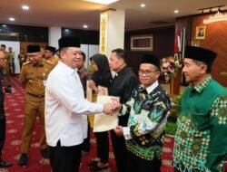 Terima Sertipikat Tanah Wakaf dari Menteri Nusron, Perwakilan NU Lampung Timur Apresiasi Dukungan BPN