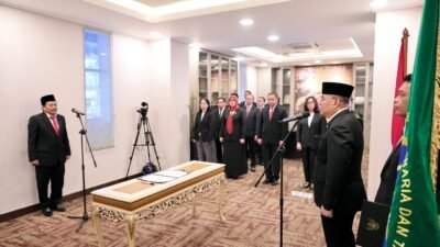 Lantik Pejabat Fungsional, Wamen Ossy Harapkan Peran Dosen Lektor dalam Transformasi STPN