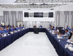 Kebut Penyelesaian Berkas Layanan Pertanahan Akhir Tahun, Menteri Nusron Instruksikan Jajaran Masuk di Akhir Pekan