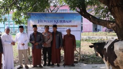 Semarak Iduladha 1447 H, Menteri Nusron Salurkan Hewan Kurban ke Pondok Pesantren Attaqwa