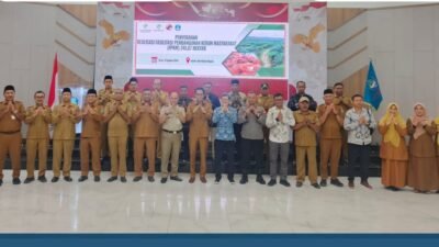 Kepala Kantah Halmahera Selatan Hadiri Penyerahan Realisasi FPKM Seluas 245,67 Hektar