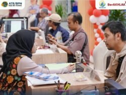 Di Tengah Kesibukan, Warga Manfaatkan PELATARAN untuk Urusan Pertanahan saat Akhir Pekan